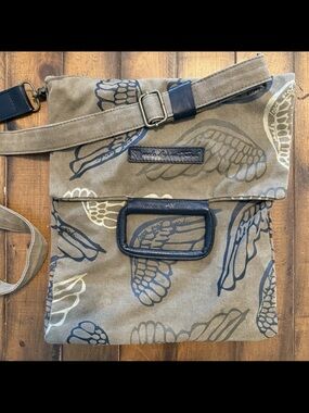 Make Love Not Trash Angel Wing Sustainable Canvas Crossbody Purse